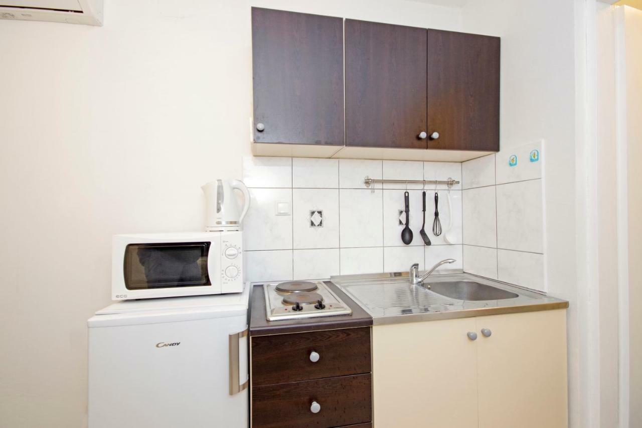 Zal Apartment Betina  Exterior photo